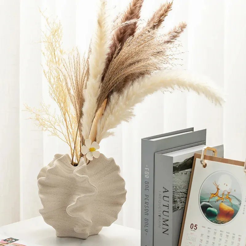 Petal Waves Porcelain Vase - SmooveGroove