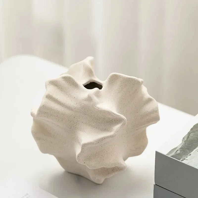 Petal Waves Porcelain Vase - SmooveGroove