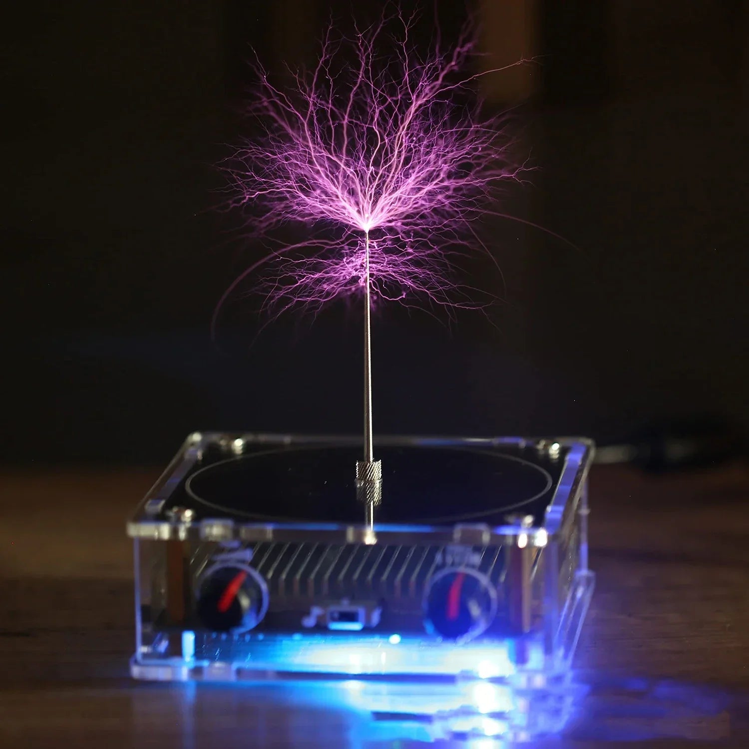 Tesla Coil Wireless Speaker - SmooveGroove